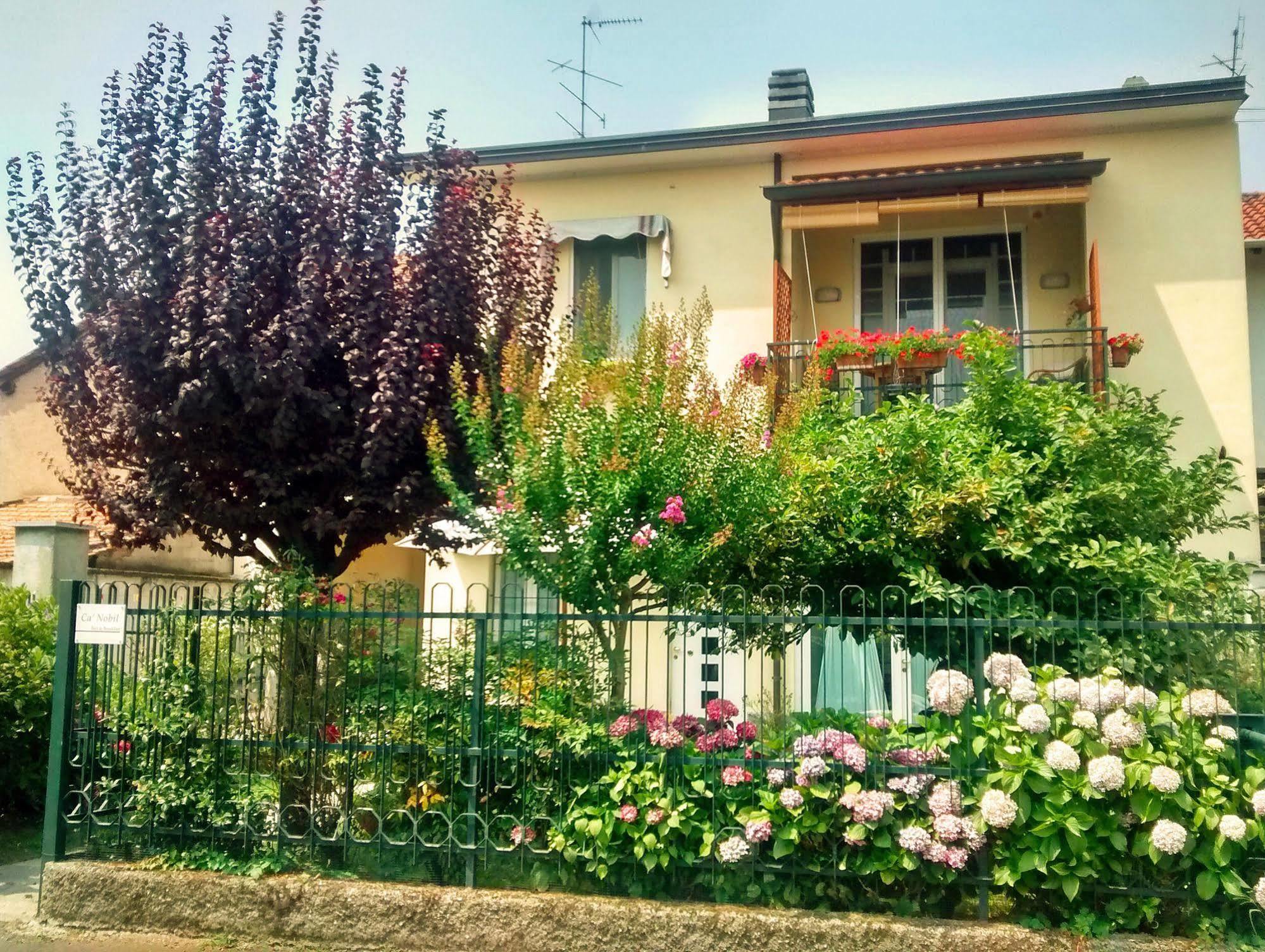 B&B Ca' Nobil Bernate Ticino Exterior foto